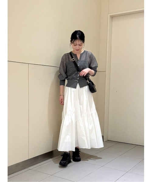 allureville（アルアバイル）の「シアーラミスキッパーカーディガン（ニット/セーター・レディース・パープル/イエロー/グレー系その他/オフホワイト・2）」の11枚目の写真