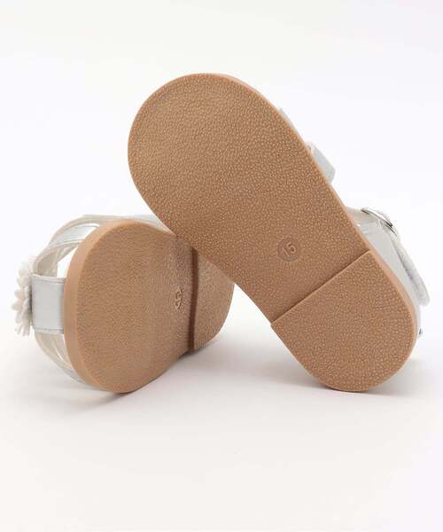 petit main（プティマイン）の「お花サンダル（サンダル・キッズ・ピンク・14cm/19cm/16cm/15cm/18cm/17cm）」の2枚目の写真