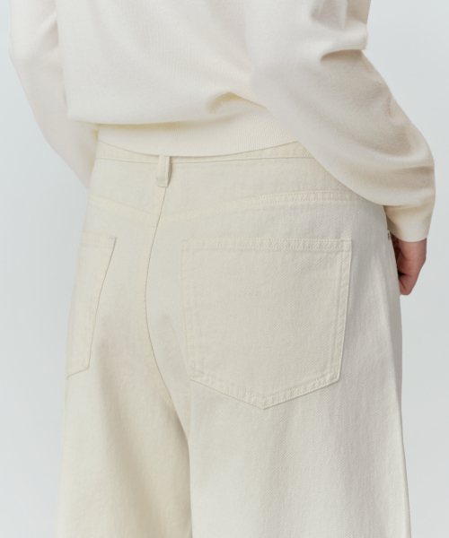 MUSINSA STANDARD WOMAN(ムシンサスタンダードウーマン)の「ウィメンズコットンカーブパンツ(5色)(その他パンツ・レディース・ベージュ/ブラック/クリーム/チャコールグレー/ブラウン・25/26/27/28/29/30/24)」の14枚目の写真