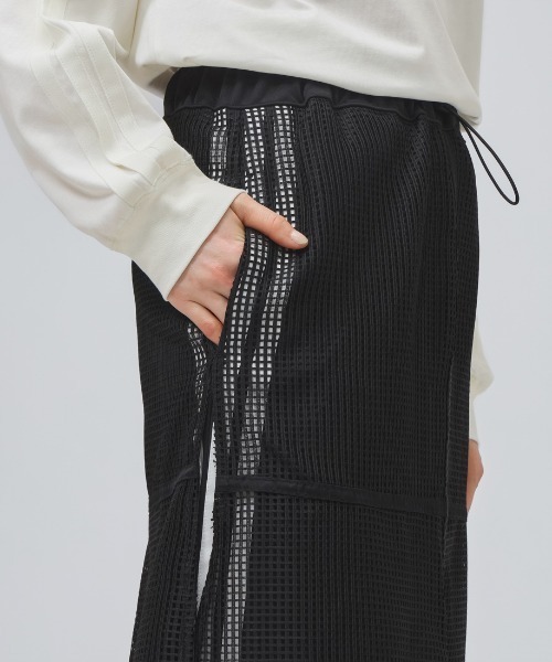 adidas(アディダス)の「アディダス adidas マストハブ メッシュ レイヤードスカート(スカート・レディース・ブラウン/ブラック・S/M/L/XL)」の14枚目の写真