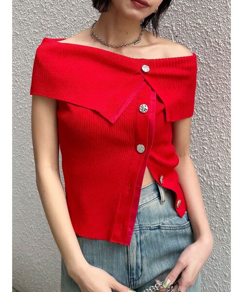 MURUA（ムルーア）の「レイヤードライクオフショルダーニット（ニット/セーター・レディース・グレー/アイボリー/レッド・FREE）」の3枚目の写真