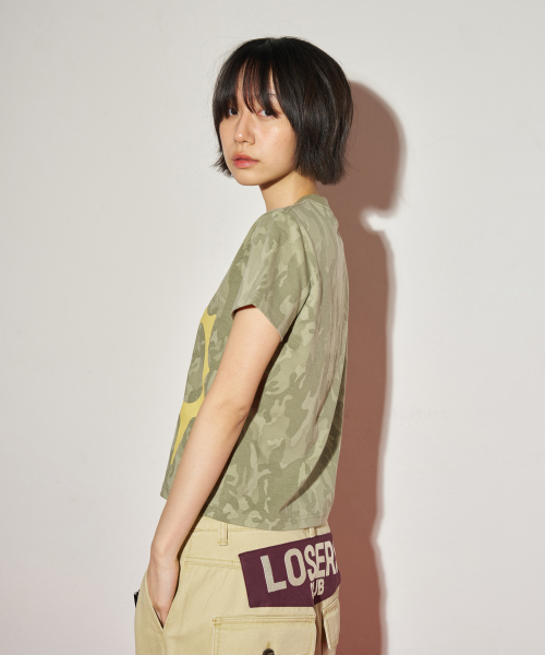 LOSERS CLUB(ルーザーズクラブ)の「ロゴ半袖Tシャツウィメンズフィットカモ(Tシャツ/カットソー・レディース・その他・SMALL)」の4枚目の写真