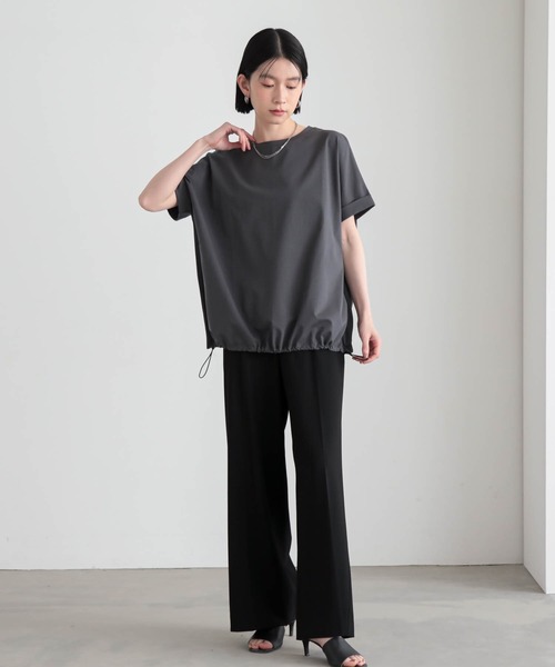 for/c(フォーシー)の「ドロストヘムトップス【サスティナブル】(Tシャツ/カットソー・レディース・オフホワイト/チャコール・M/L)」の7枚目の写真