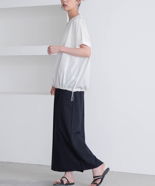 for/c(フォーシー)の「ドロストヘムトップス【サスティナブル】(Tシャツ/カットソー・レディース・オフホワイト/チャコール・M/L)」の21枚目の写真