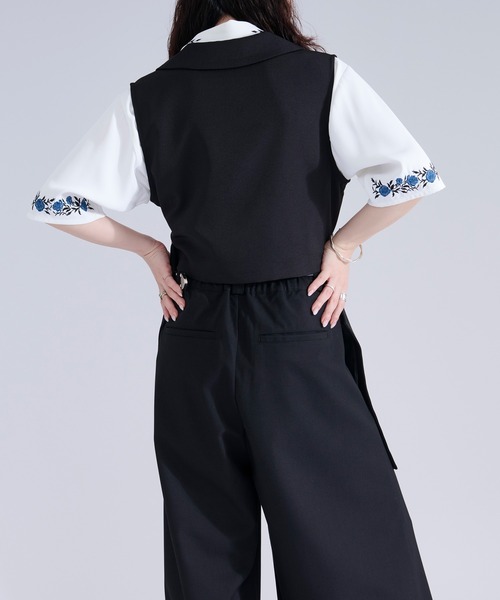 Ellno Loset(エルノロゼット)の「ハトメデザインダブルベルトジレ/SETUP対応(ベスト・メンズ・ブラック/グレー・MEDIUM/SMALL/LARGE)」の13枚目の写真