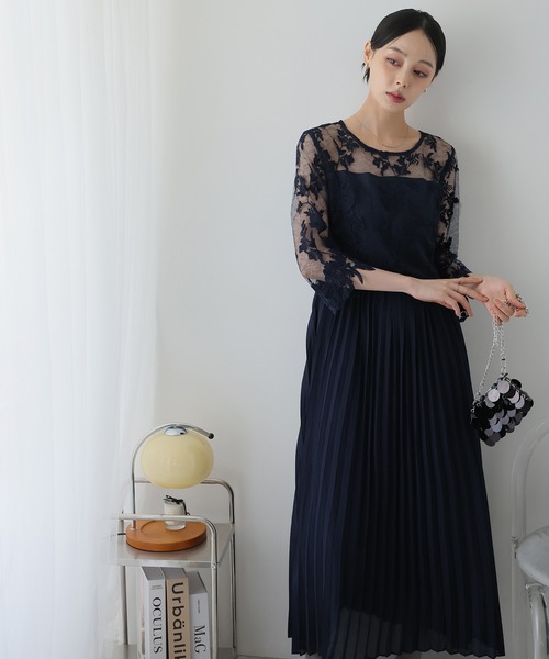 Doula Doula（ドゥーラドゥーラ）の「レース切り替えロングプリーツワンピース ドレス（ワンピース・レディース・ライトグレー/ダークグレー/モカ/パープル/ネイビー・M/L）」の8枚目の写真