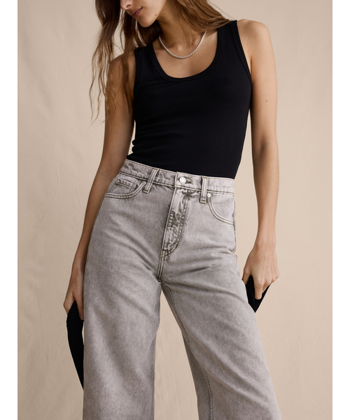 Banana Republic(バナナリパブリック)の「アイコン クラシック ワイドレッグ クロップ ジーンズ(デニムパンツ・レディース・ライトインディゴブルー・28/27/26/25/24)」の7枚目の写真
