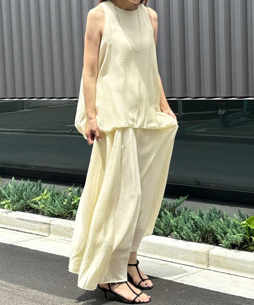 LOWO（ロワ）の「ワンピース見えノースリーブトップスロングスカートセットアップ（セットアップ・レディース・ブラック/ピンク/ブルー/オフホワイト/イエロー・FREE）」の9枚目の写真