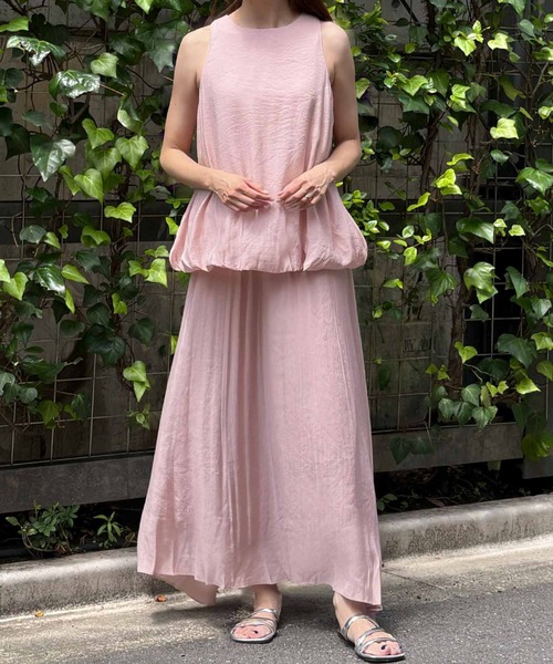 LOWO（ロワ）の「ワンピース見えノースリーブトップスロングスカートセットアップ（セットアップ・レディース・ブラック/ピンク/ブルー/オフホワイト/イエロー・FREE）」の13枚目の写真