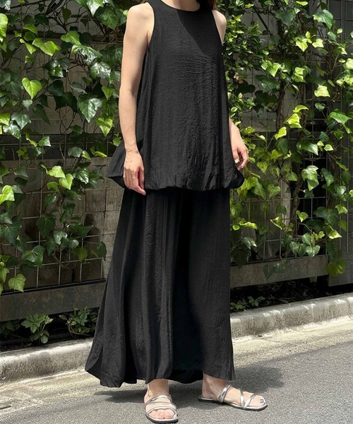 LOWO（ロワ）の「ワンピース見えノースリーブトップスロングスカートセットアップ（セットアップ・レディース・ブラック/ピンク/ブルー/オフホワイト/イエロー・FREE）」の19枚目の写真