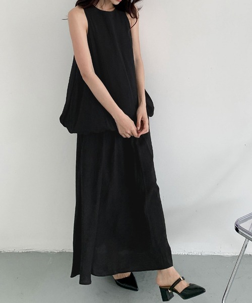 LOWO（ロワ）の「ワンピース見えノースリーブトップスロングスカートセットアップ（セットアップ・レディース・ブラック/ピンク/ブルー/オフホワイト/イエロー・FREE）」の21枚目の写真