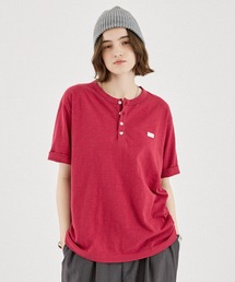 ONCILY（オンシェリー）の「HEART BUTTON SLUB HENLEY TEE / ハートボタン スラブヘンリーネックTEE（Tシャツ/カットソー）」