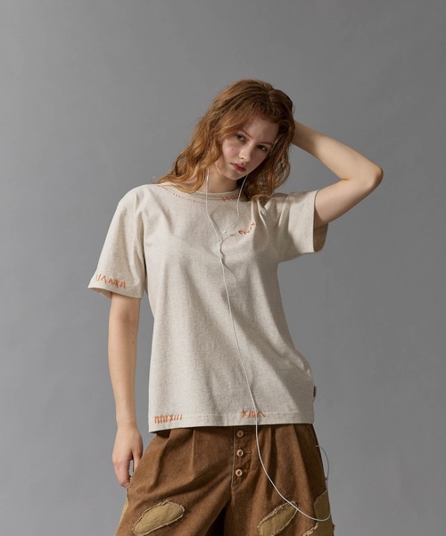 CIVVY.（シヴィ―）の「Hand Stitch T-Shirt - ハンドステッチTシャツ -（Tシャツ/カットソー・メンズ・レッド/アイボリー/ネイビー・MEDIUM/LARGE）」の7枚目の写真