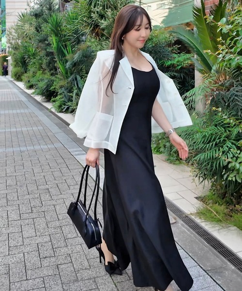THEODORIC.dy(セオドリックディ)の「シアーテーラードジャケット(軽やかで女性らしい一枚)(テーラードジャケット・レディース・アイボリー/ブラック・FREE)」の1枚目の写真
