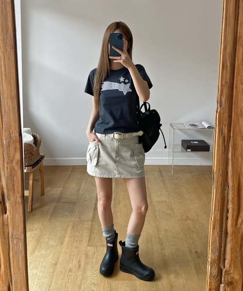 UNE MANSION(ユヌマンション)の「ストライプスターワッペンラウンドネック半袖Tシャツカットソー(Tシャツ/カットソー・レディース・ネイビー/チャコールグレー/ホワイト・FREE)」の5枚目の写真