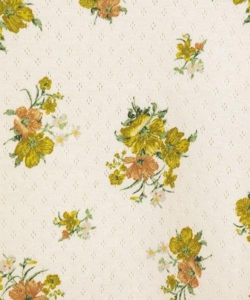 CLANE（クラネ）の「CLANE/クラネ/BACK OPEN FLOWER TOPS（Tシャツ/カットソー・レディース・イエロー/レッド・1）」の14枚目の写真