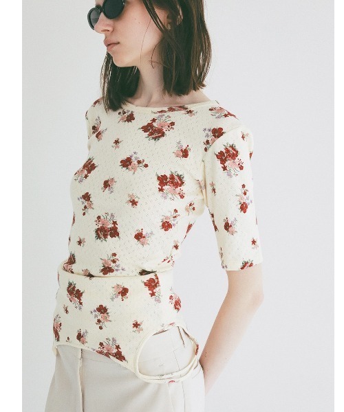 CLANE（クラネ）の「CLANE/クラネ/BACK OPEN FLOWER TOPS（Tシャツ/カットソー・レディース・イエロー/レッド・1）」の17枚目の写真