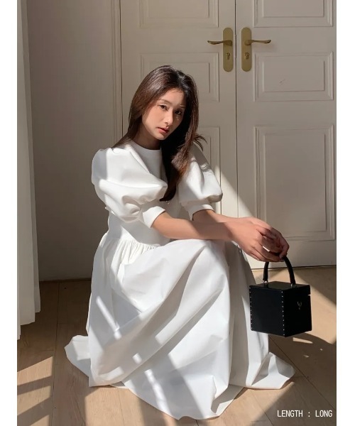 BIRTHDAY BASH(バースデイバッシュ)の「VOLUME SLEEVE DOCKING SHEER DRESS(ボリュームスリーブドッキングシアードレス)(ワンピース・レディース・ホワイト/ブラック・S/M)」の17枚目の写真