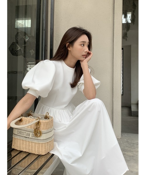 BIRTHDAY BASH(バースデイバッシュ)の「VOLUME SLEEVE DOCKING SHEER DRESS(ボリュームスリーブドッキングシアードレス)(ワンピース・レディース・ホワイト/ブラック・S/M)」の16枚目の写真