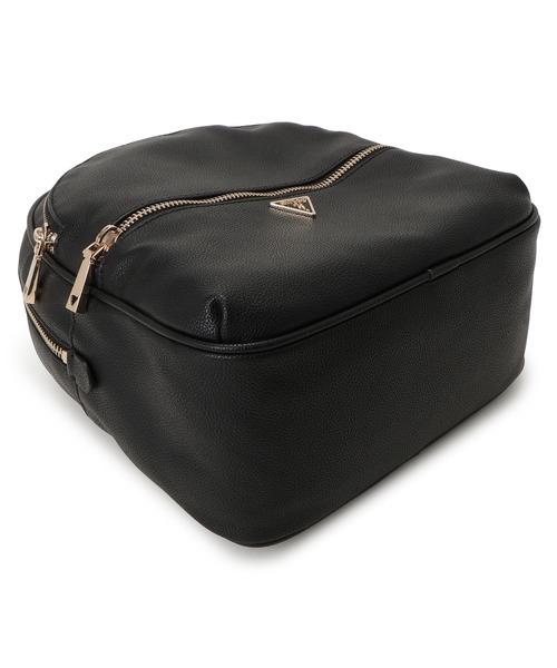 Guess(ゲス)の「MANHATTAN II Large Backpack バックパック リュック(バックパック/リュック・レディース・ブラック・ONE SIZE)」の5枚目の写真