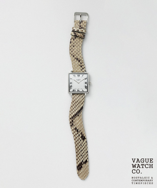 VAGUE WATCH CO.(ヴォーグウォッチカンパニー)の「VAGUE WATCH CO. Carre 28mm heavy wavy SS(アナログ腕時計・レディース・シルバー・FREE)」の1枚目の写真