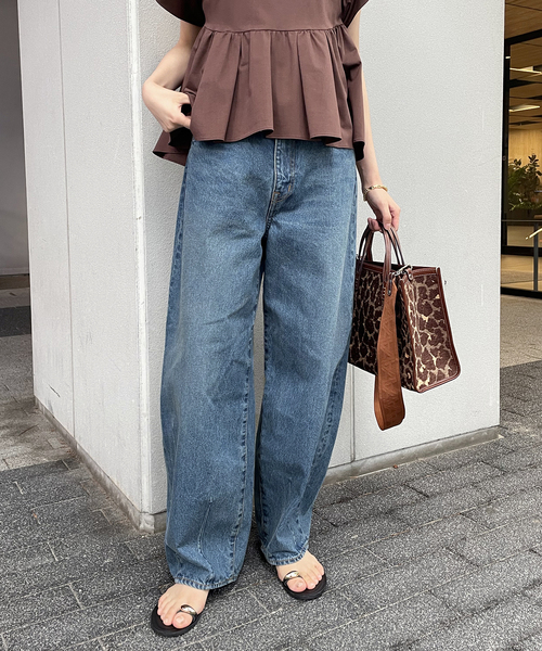journal standard L'essage(ジャーナルスタンダードレサージュ)の「12.5oz バルーンデニムパンツ(デニムパンツ・レディース・ブルー/ネイビー・38/36)」の2枚目の写真