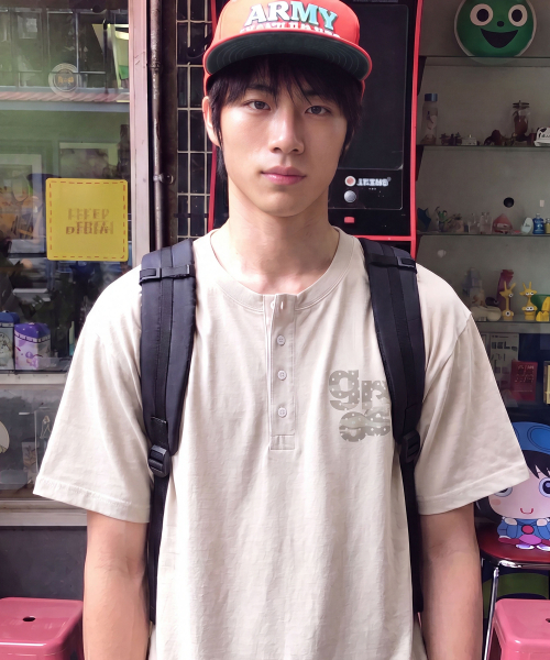 GRAVER（グレーバー）の「[ユニセックス]スモール GRAE-S CAMO ヘンリーネック半袖Tシャツ_2カラー（Tシャツ/カットソー・レディース・チャコールグレー/Beige・MEDIUM/LARGE）」の11枚目の写真