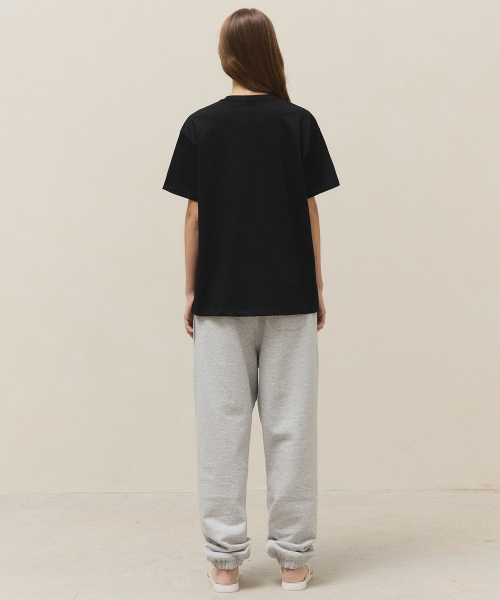 MTTIRE（マティレ）の「Stichi Logo T-shirt / Black（Tシャツ/カットソー・レディース・その他・LARGE/MEDIUM/X-LARGE/SMALL）」の2枚目の写真