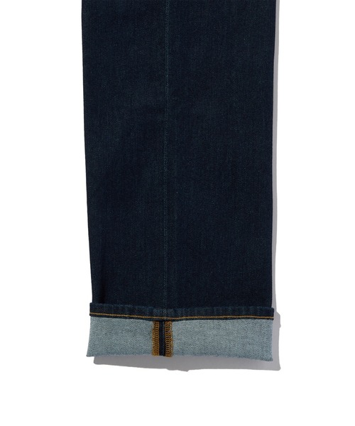 Levi's(リーバイス)の「Levi's/リーバイス 723 ハイライズストレート ジーンズ ダークインディゴ(デニムパンツ・レディース・ダークインディゴブルー・26inch/25inch/24inch/23inch/28inch/27inch)」の5枚目の写真