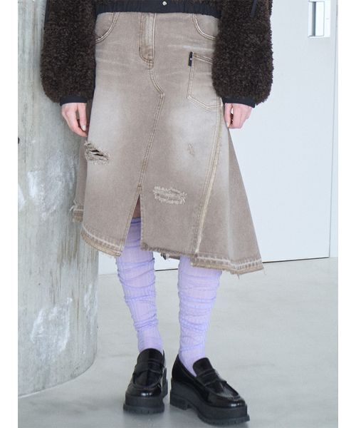 SORIN(ソリン )の「Asymmetric Denim Skirt / アシメトリックデニムスカート(スカート・レディース・インディゴブルー/ブラウン・36/38)」の1枚目の写真