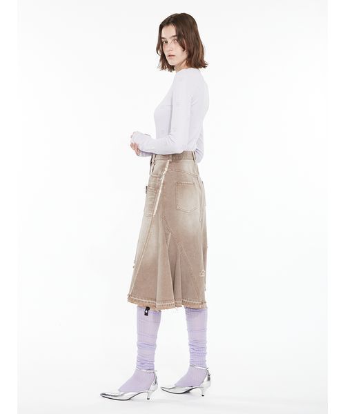 SORIN(ソリン )の「Asymmetric Denim Skirt / アシメトリックデニムスカート(スカート・レディース・インディゴブルー/ブラウン・36/38)」の16枚目の写真