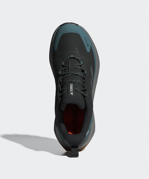 adidas(アディダス)の「テレックス トレイルメーカー 2 GORE-TEX ハイキング / Terrex Trailmaker 2 GORE-TEX Hiking / アディダス adidas(スニーカー・メンズ・ブラック×グレー・24.5cm/25.0cm/25.5cm/26.0cm/26.5cm/27.0cm/27.5cm/28.0cm/29.0cm)」の4枚目の写真