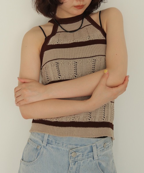 cheriella(シェリエラ)の「【cheriella】透かしボーダーアメスリニット SHEER BORDER AMERICAN SLEEVE KNIT(キャミソール・レディース・ベージュ/グレー・FREE)」の1枚目の写真