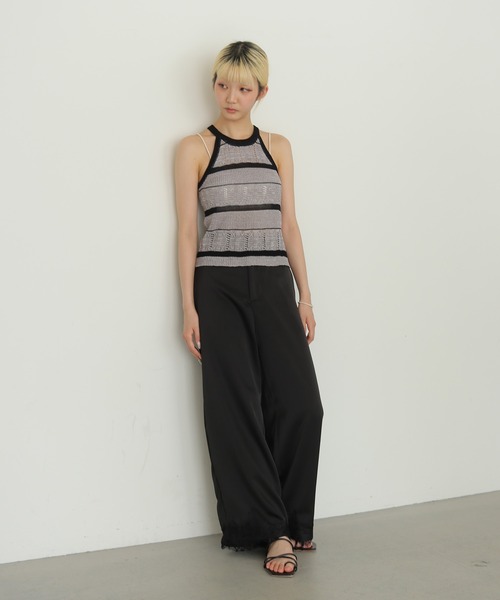 cheriella(シェリエラ)の「【cheriella】透かしボーダーアメスリニット SHEER BORDER AMERICAN SLEEVE KNIT(キャミソール・レディース・ベージュ/グレー・FREE)」の13枚目の写真