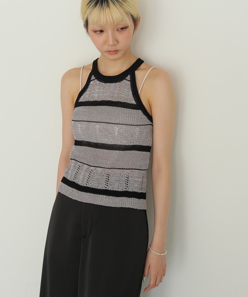cheriella(シェリエラ)の「【cheriella】透かしボーダーアメスリニット SHEER BORDER AMERICAN SLEEVE KNIT(キャミソール・レディース・ベージュ/グレー・FREE)」の3枚目の写真