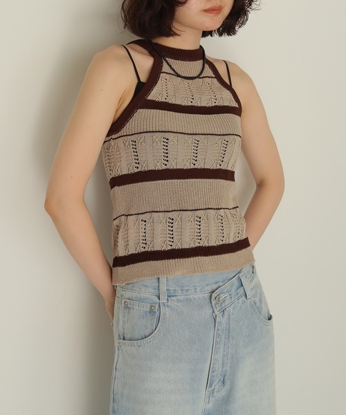 cheriella(シェリエラ)の「【cheriella】透かしボーダーアメスリニット SHEER BORDER AMERICAN SLEEVE KNIT(キャミソール・レディース・ベージュ/グレー・FREE)」の21枚目の写真