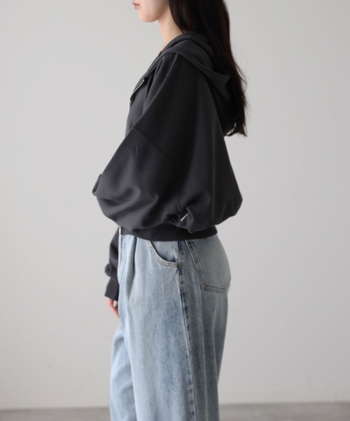 model：164cm. 着用サイズ：FREE