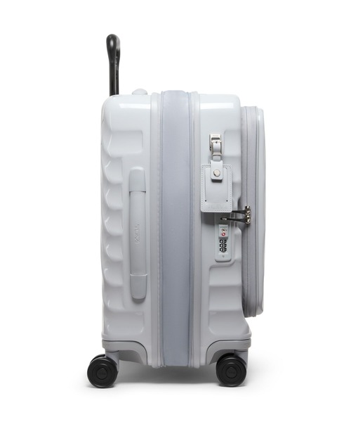 TUMI(トゥミ)の「19 DEGREE フロント・アクセス・エクスパンダブル・キャリーオン スーツケース(機内持ち込みサイズ) 1泊~3泊程度(スーツケース/キャリーバッグ・レディース・ライトグレー・FREE)」の8枚目の写真