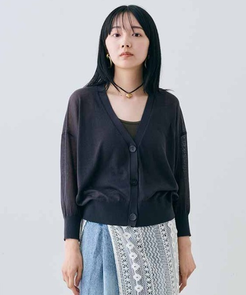 MEDE19F(メデジュウキュウ)の「MEDE19F 麻混シアーカーディガン(カーディガン/ボレロ・レディース・ライトピンク/ライトブルー/ブラック・M/L/LL/3L)」の2枚目の写真