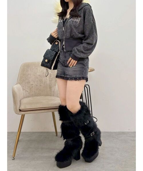EVRIS(エヴリス)の「フェイクファーミドルブーツ(ブーツ・レディース・ブラウン/ブラック・SMALL/LARGE/MEDIUM)」の16枚目の写真