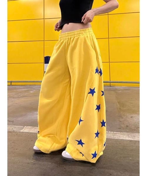 AsRiRe（アスリレイ）の「26aw スター柄切替ビッグポケットワイドスウェットパンツ（スウェットパンツ・レディース・ブラック/イエロー/グレー・M）」の7枚目の写真