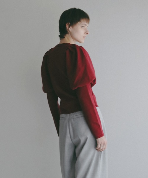 MANOF(マノフ)の「TUCK PUFF KNIT(ニット/セーター・レディース・グレー/レッド/アイボリー・F)」の18枚目の写真