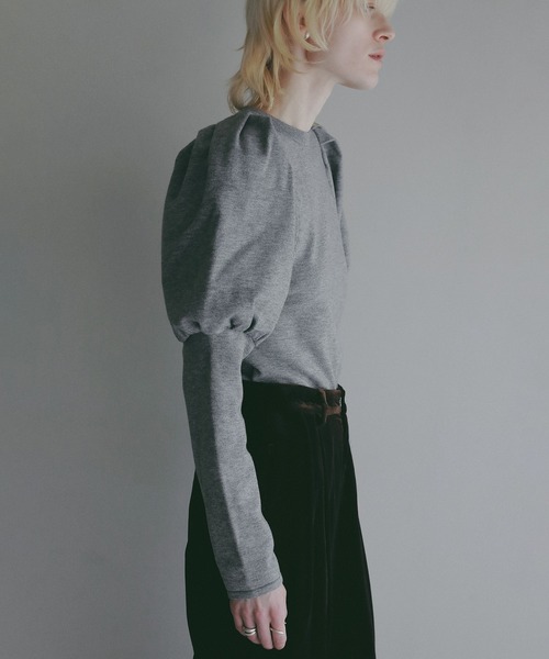 MANOF(マノフ)の「TUCK PUFF KNIT(ニット/セーター・レディース・グレー/レッド/アイボリー・F)」の9枚目の写真