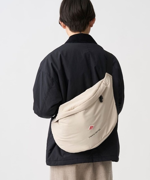 DANTON(ダントン)の「CHEMIN VERT 8.4 - Polyester Taffeta Sling Bag(ボディバッグ/ウエストポーチ・レディース・グレー/ライトグリーン/マスタード/ブラック/アイボリー・-)」の4枚目の写真