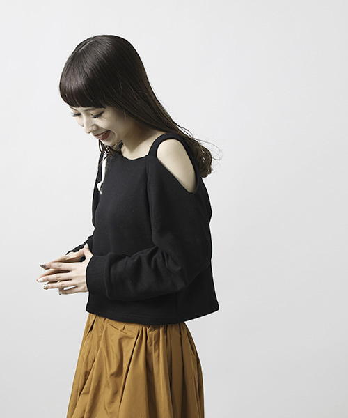 WEGO（ウィゴー）の「WEGO/ワンショルダースウェット（スウェット・レディース・ブラック/オフホワイト・FREE）」の14枚目の写真