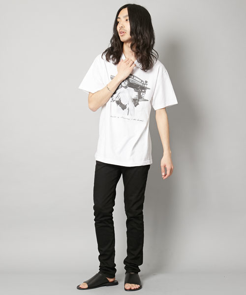 AMERICAN RAG CIE（アメリカンラグシー）の「GRIND 6月号 特集掲載 IMAGE CLUB LTD. By Keith Morris フォトプリント Tシャツ JAY'S JAY BURGER / AMERICAN RAG CIE 限定発売 43833（Tシャツ/カットソー・メンズ・イエロー/ホワイト・LARGE/MEDIUM）」の4枚目の写真