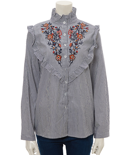fifth(フィフス)の「刺繍ハイネックフリルブラウス(シャツ/ブラウス・レディース・ベージュ/ネイビー・MEDIUM)」の1枚目の写真