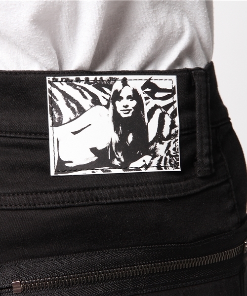 HYSTERIC GLAMOUR（ヒステリックグラマー）の「Sチノスリムパンツ（チノパンツ・メンズ・ブラック・29inch/28inch/30inch/31inch/32inch/34inch）」の8枚目の写真