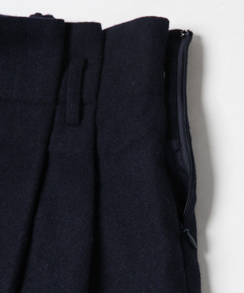 Te chichi（テチチ）の「フラノベルト付タイトスカート（スカート・レディース・ネイビー/イエロー/ラベンダー/キャメル・SMALL/MEDIUM）」の10枚目の写真