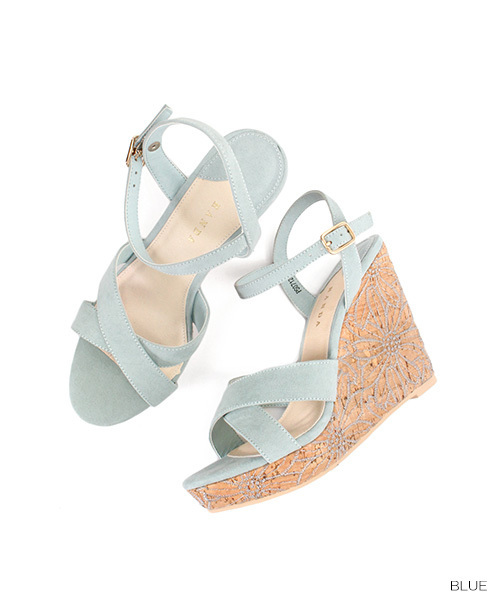 RANDA（ランダ）の「フラワー刺繍サンダル（サンダル・レディース・ピンク/ブルー/ブラック/ホワイト・LL/M/L/S）」の3枚目の写真